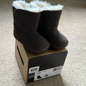 UGG gray boots baby infant size 2/3 booties boots